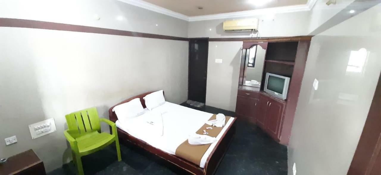 Hotel Prakash Rameshwaram Exterior photo